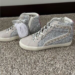 Vintage Havana NWOT Sparkle High-Top Women's Sneakers in Silver Glitter